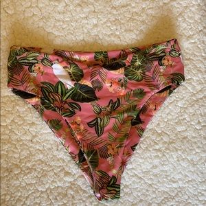 Skatie Bikini bottom